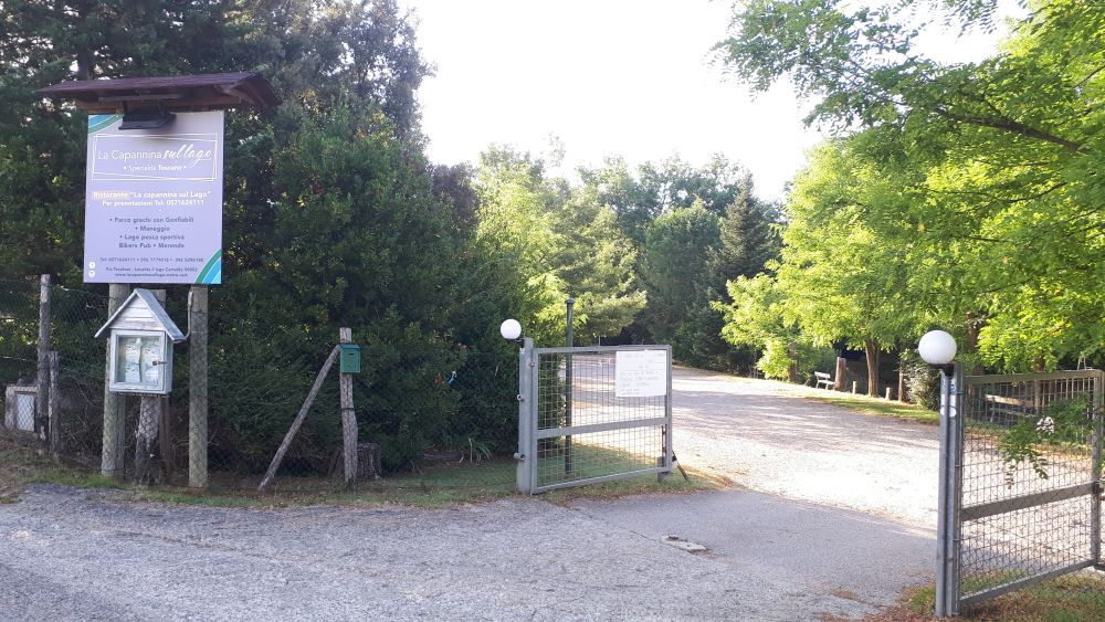 ingresso Ristorante La Capannina sul lago